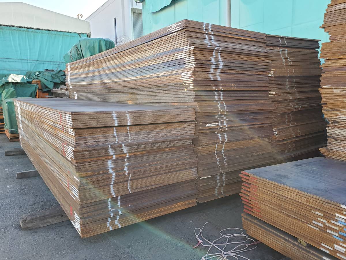 静岡発】新品 敷鉄板 未使用 5×20×厚さ22㍉ 現場 敷き鉄板 寸法 静岡発】新品 敷鉄板 未使用 5×20×厚さ22㍉ 現場 敷き鉄板 寸法