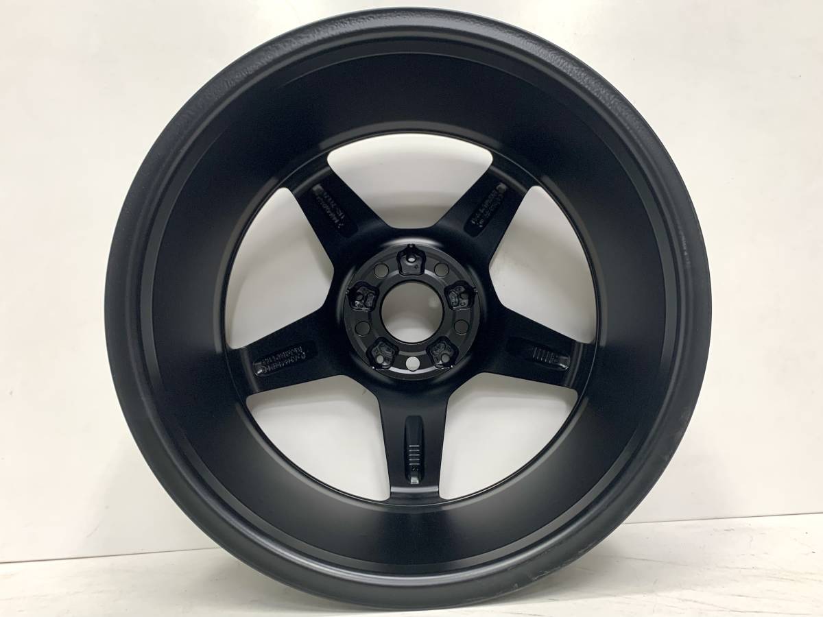 即決 良品 18インチ 1本 Cクラス W205 / AMG ベンツ 純正 即決 良品 18インチ 1本 Cクラス W205 / AMG ベンツ 純正
