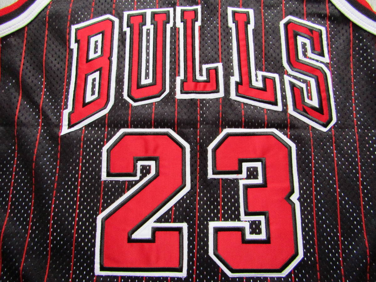 美品 90s NBA マイケル・ジョーダン BULLS シカゴ・ブルズ 美品 90s NBA マイケル・ジョーダン BULLS シカゴ・ブルズ
