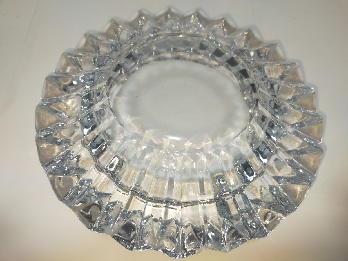 クリスタル　ガラス　灰皿