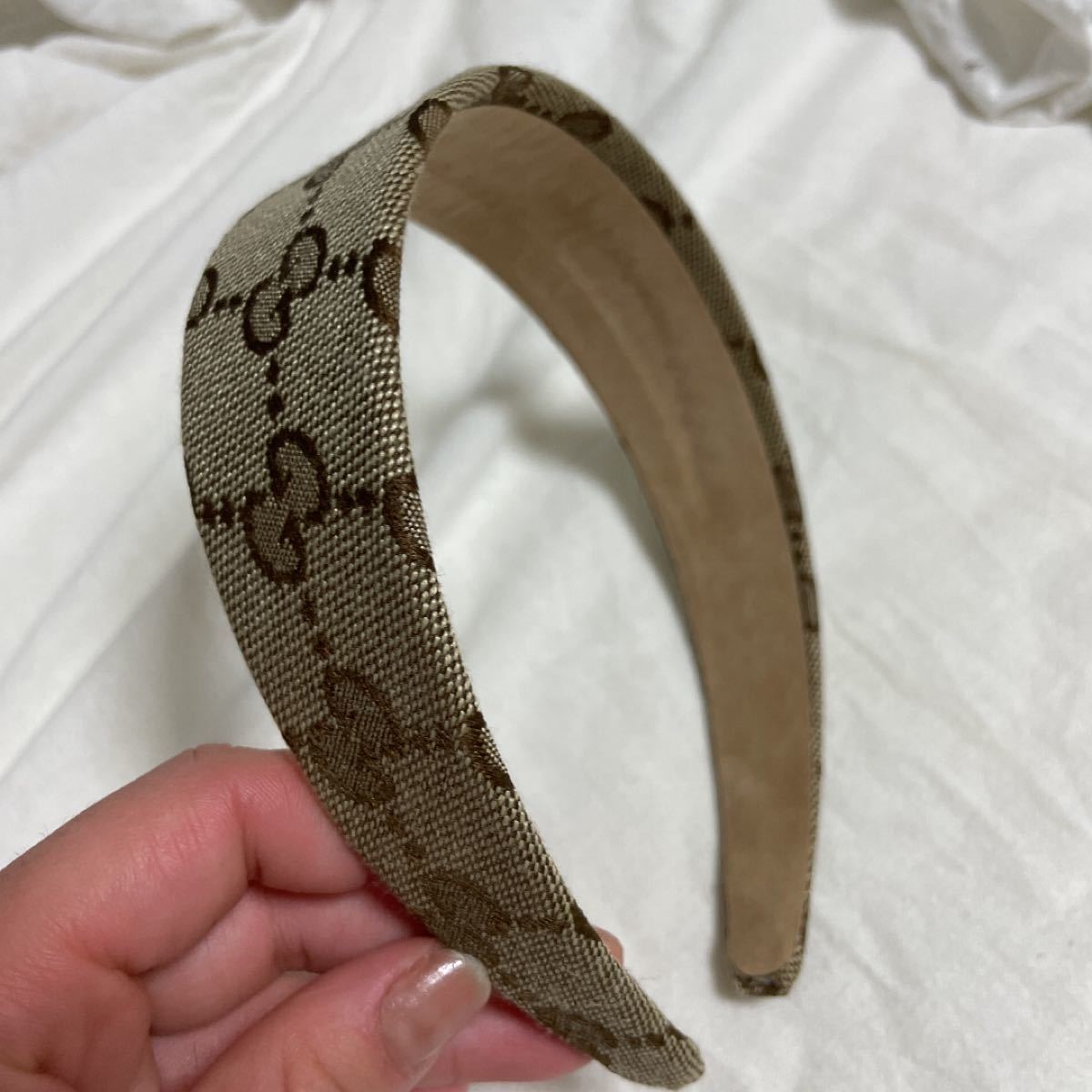 GUCCI グッチ カチューシャ|Yahoo!フリマ(旧PayPayフリマ) GUCCI グッチ カチューシャ|Yahoo!フリマ(旧PayPayフリマ)