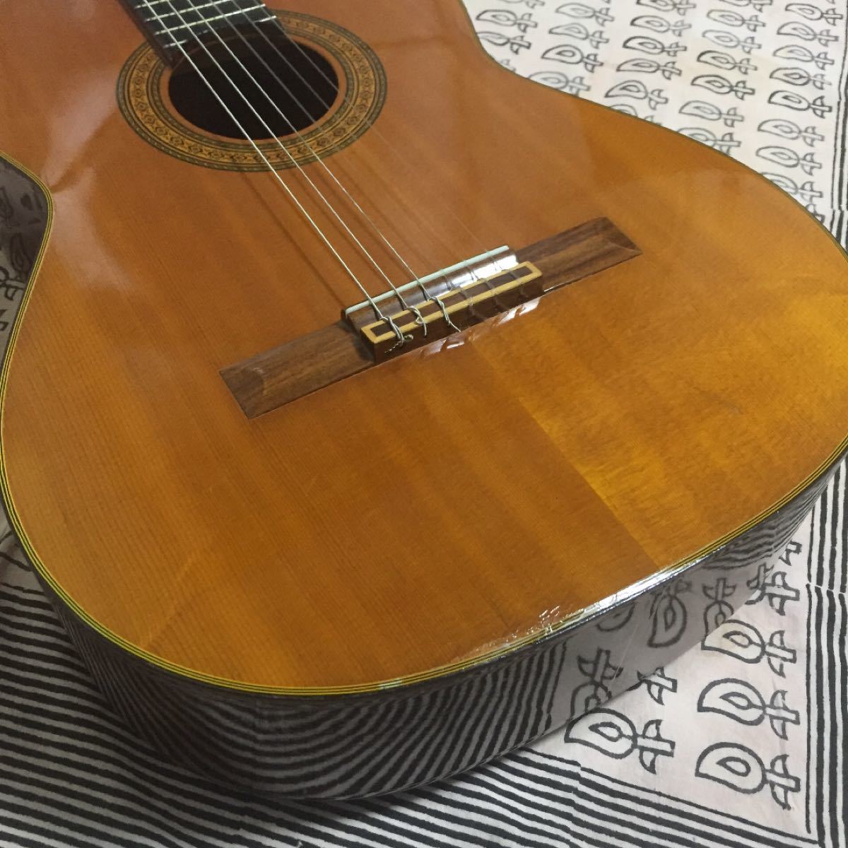 Abe Gut Guitar 520 阿部保夫ガットギター