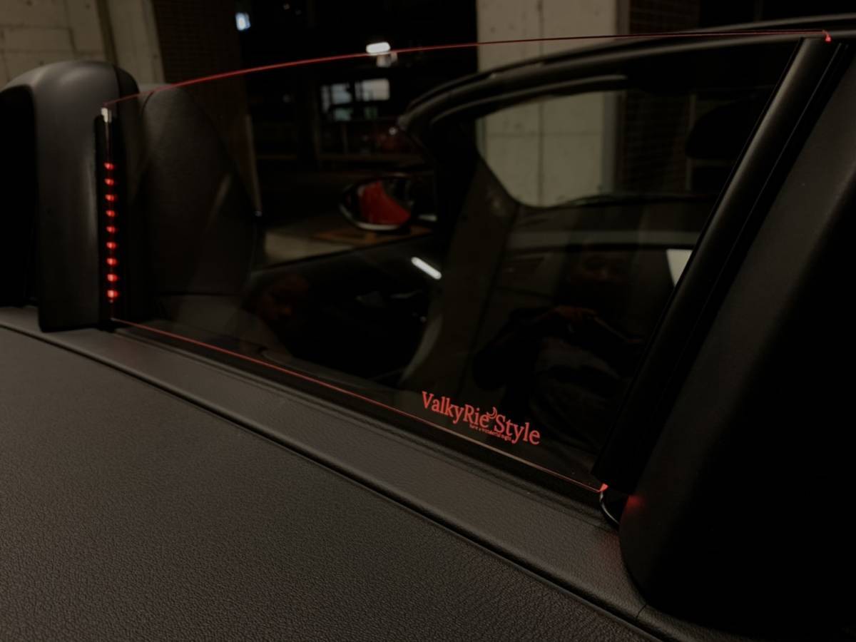 Valkyrie style BMW Z4 E89 専用 アクリルクリアーウィンドディフレクター。　LEDブルー.レッド.ホワイト/選択してください・＞_画像3