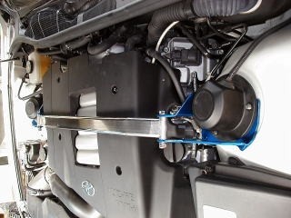 【KAWAI WORKS/カワイ製作所】 フロント ストラットバー オーヴァルシャフトタイプ OS-Type TOYOTA セルシオ GF-UCF21 [TY1071-FTO-00]_画像2