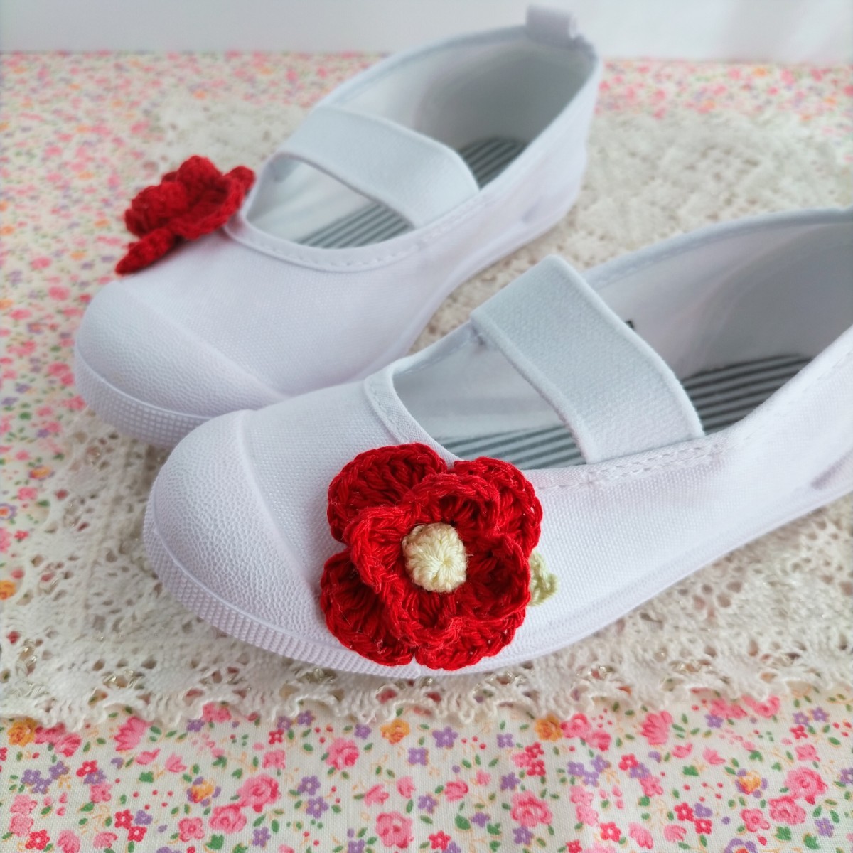 上履き 上靴 ▲17㎝ 女の子 赤いお花 うわばき バレエシューズ 通学 入園祝い 保育園 幼稚園