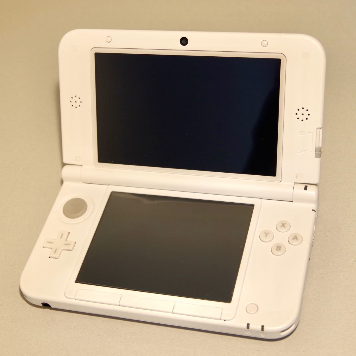 ニンテンドー３ＤＳ（ＬＬ）＋ソフト２点