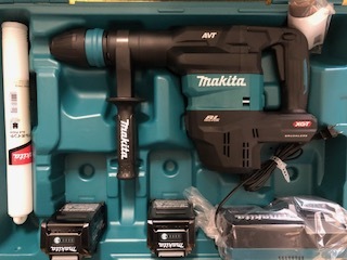 一部地域を除き送料0円】マキタ HM001GRMX 40v充電式ハンマ【税込