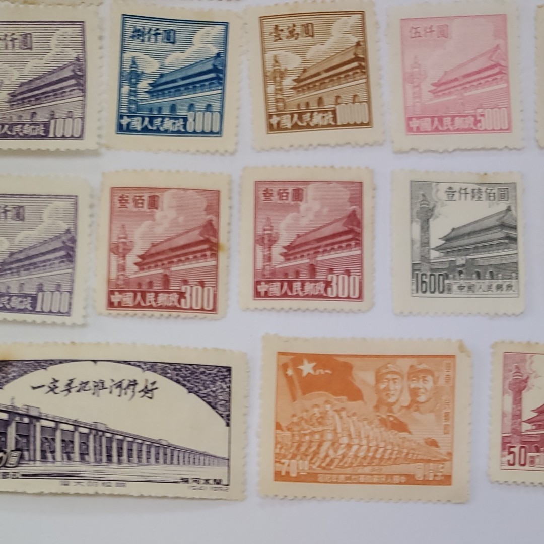 中国切手 中国人民郵政 中華民国郵政 古切手 未使用 スタンプなし  48枚
