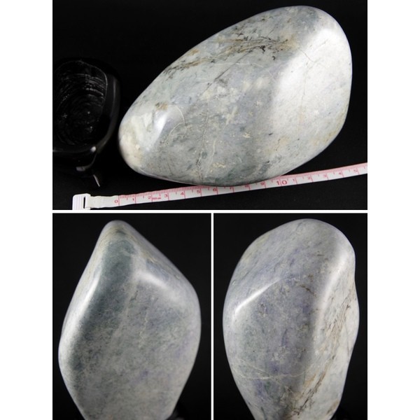 糸魚川産青翡翠 原石 置き飾り 1.7kg/jad-13 糸魚川産青翡翠 原石 置き飾り 1.7kg/jad-13