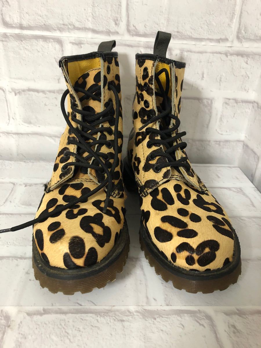 しています】 Dr.Martens - イングランド製ドクターマーチン ハラコレオパード柄ブーツの