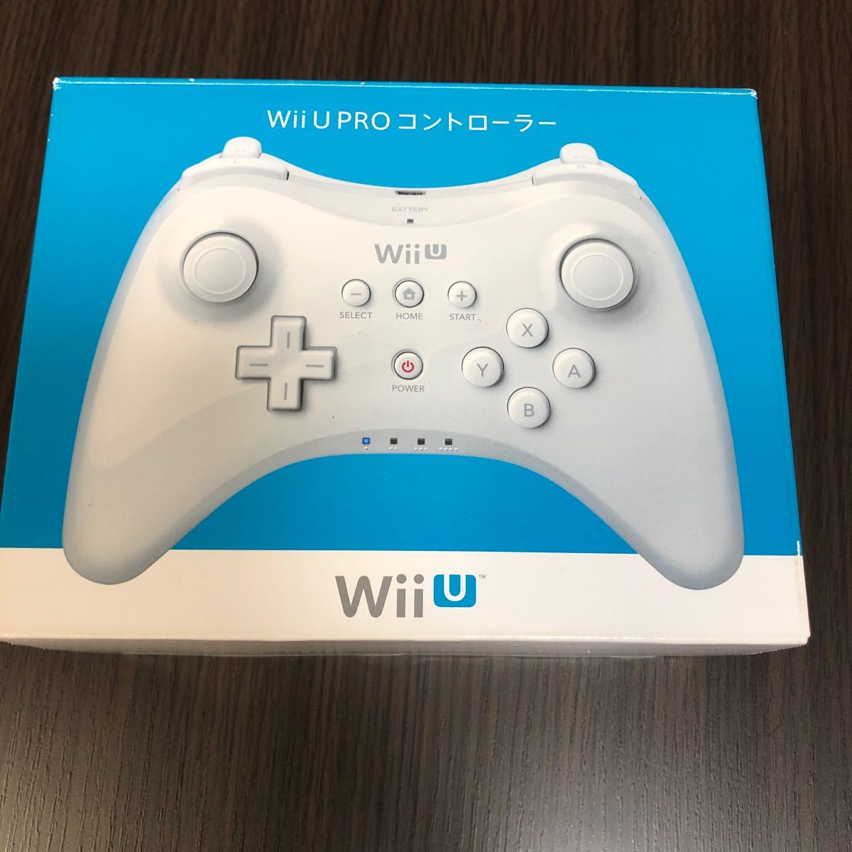 Wii U PROコントローラー　白　新品