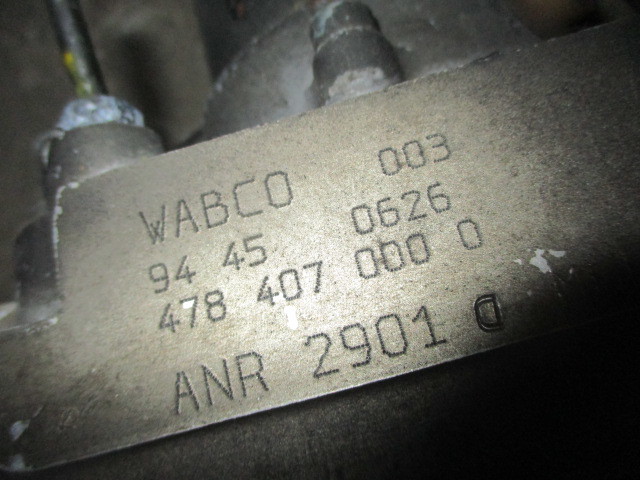 # Land Rover Discovery 1 ABS pump used ANR2901 WABCO LJ36D LJ23D LJ12L part removing equipped brake control unit #