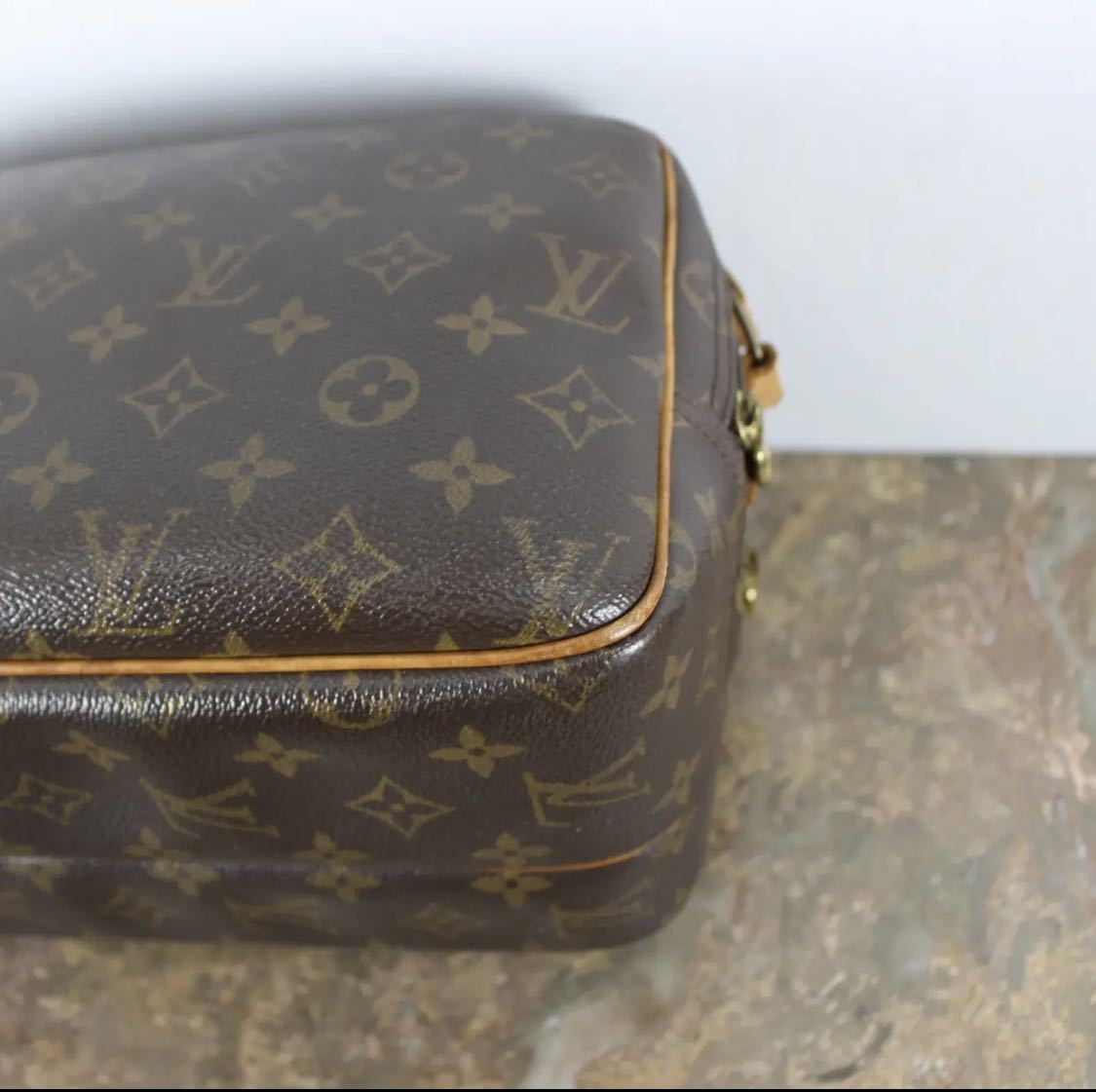 LOUIS VUITTON M45254 SP0070 REPORTER PM MONOGRAM PATTERNED LOUIS VUITTON M45254 SP0070 REPORTER PM MONOGRAM PATTERNED