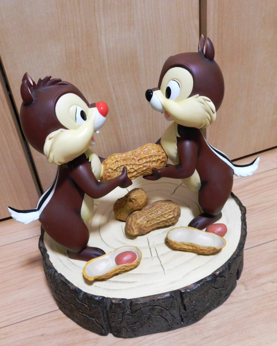 □ チップ&デール 大型フィギュア ディズニーストア25周年 置き物