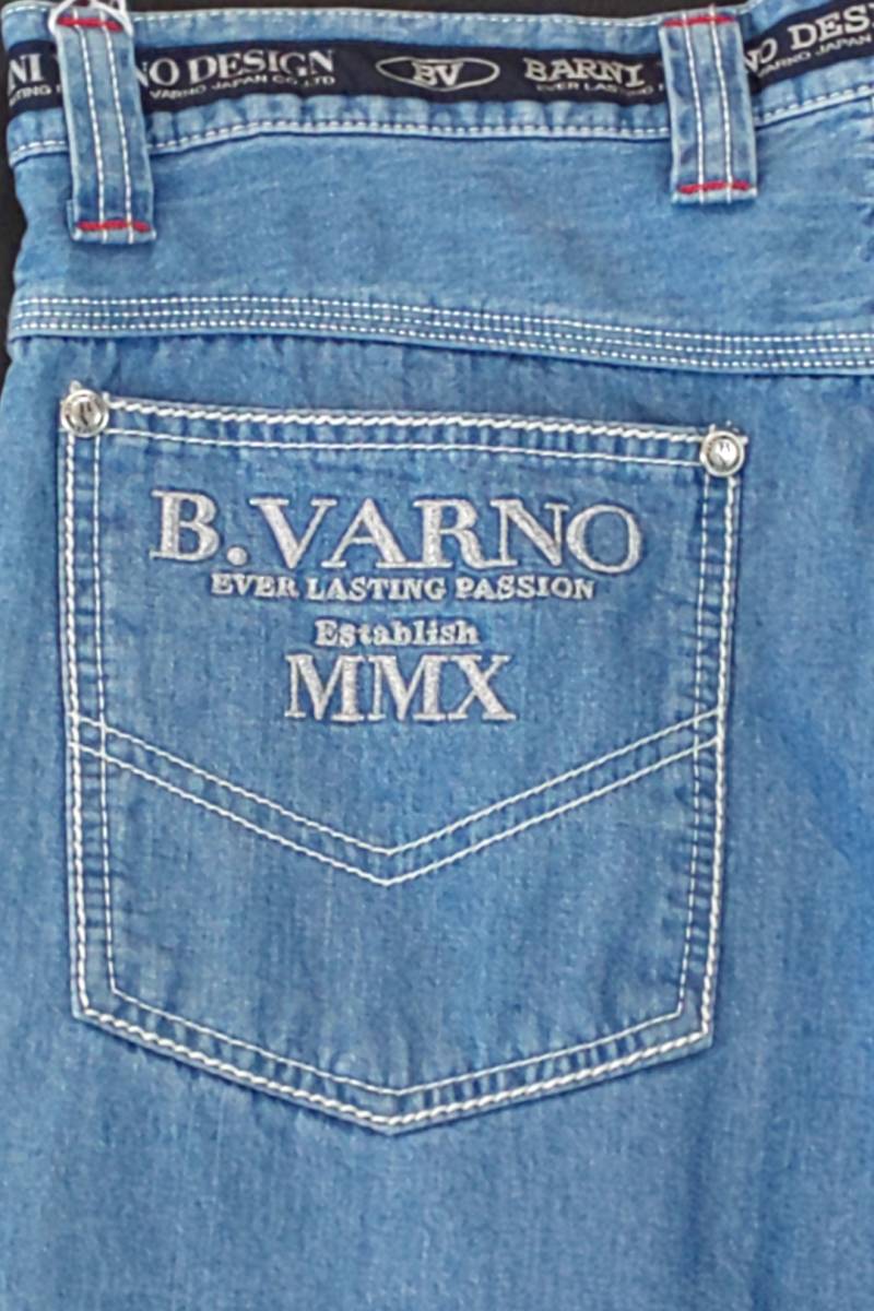 新品 SALE!! 特別価格!! 送料無料 BARNI VARNO バーニヴァーノ ブランド ツータック デニムパンツ W88 日本製 2488-63_画像3