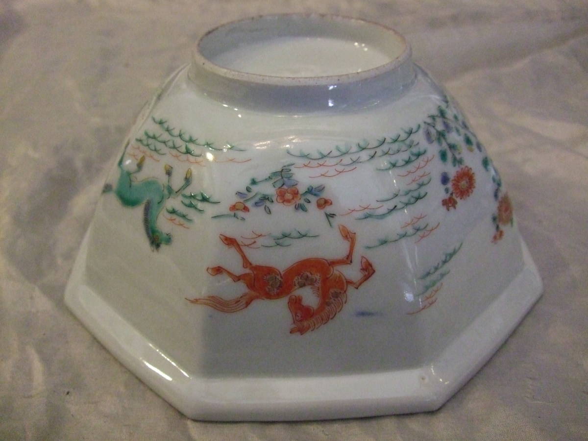 □古伊万里 色絵 柿右衛門 花・双馬・龍紋 八角形 菓子鉢 茶道具 懐石