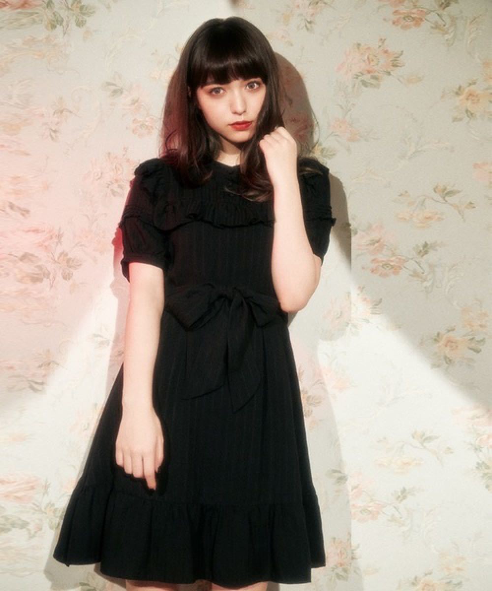 Paypayフリマ Axes Femme Poetique アクシーズファム 多屋来夢コラボ ヨークフリルワンピース ブラック サイズm エレガント Paypayフリマ Axes Femme Poetique アクシーズファム 多屋来夢コラボ ヨークフリルワンピース ブラック サイズm エレガント
