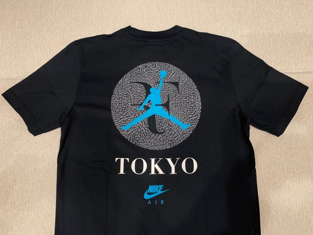 フェデラー×ジョーダンコラボ nike Tシャツ atmos(¥9,800) fodexpo