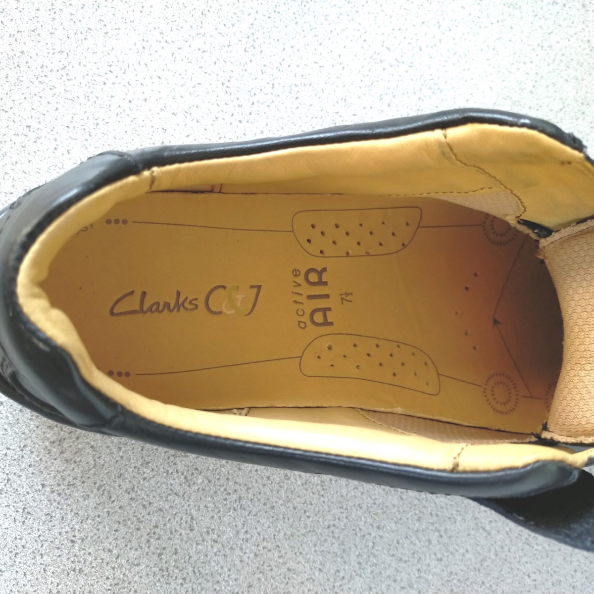 Clarksクラークス幅広カジュアルシューズマジックテープ革靴メンズ送料
