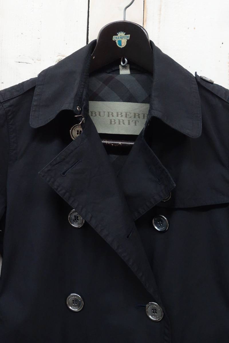 古着卸　ヨーロッパ仕入　 ＊BURBERRY BRIT 　バーバリー ブリット ＊トレンチコート　 ＊お色　ブラック系　Ｓ ＊コットン1枚仕立　_画像3