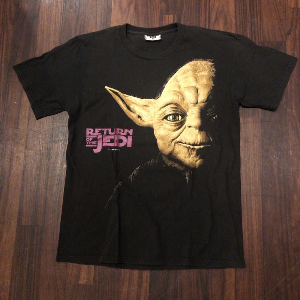 古着1995年アメリカ購入当時物きれい スターウォーズstar Warsヨーダ映画tシャツ 90 Sヴィンテージ イラスト キャラクター 売買されたオークション情報 Yahooの商品情報をアーカイブ公開 オークファン Aucfan Com 古着1995年アメリカ購入当時物きれい スターウォーズstar Warsヨーダ映画tシャツ 90 Sヴィンテージ イラスト キャラクター 売買されたオークション情報 Yahooの商品情報をアーカイブ公開 オークファン Aucfan Com