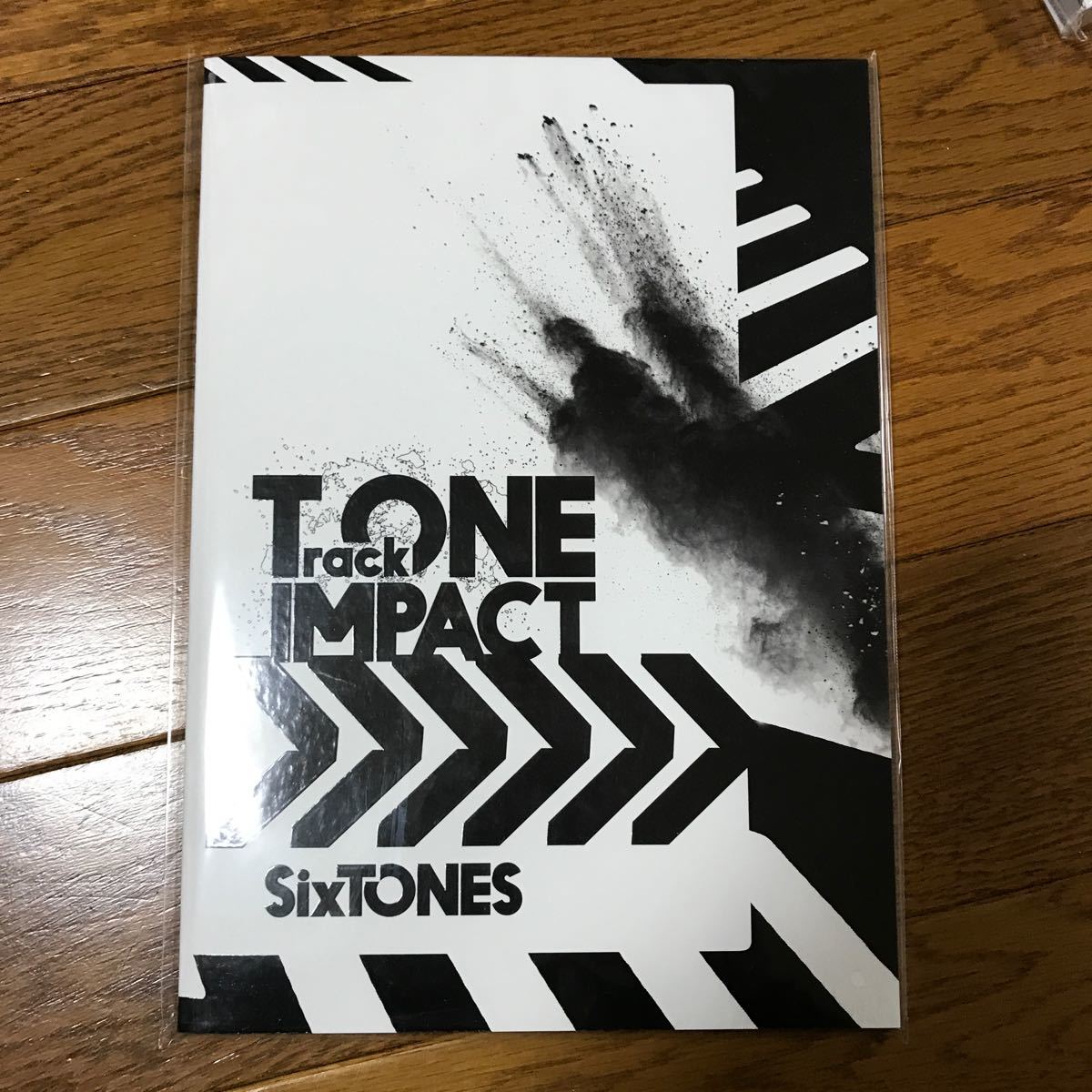 Paypayフリマ Sixtones Trackone Impact パンフレット Paypayフリマ Sixtones Trackone Impact パンフレット
