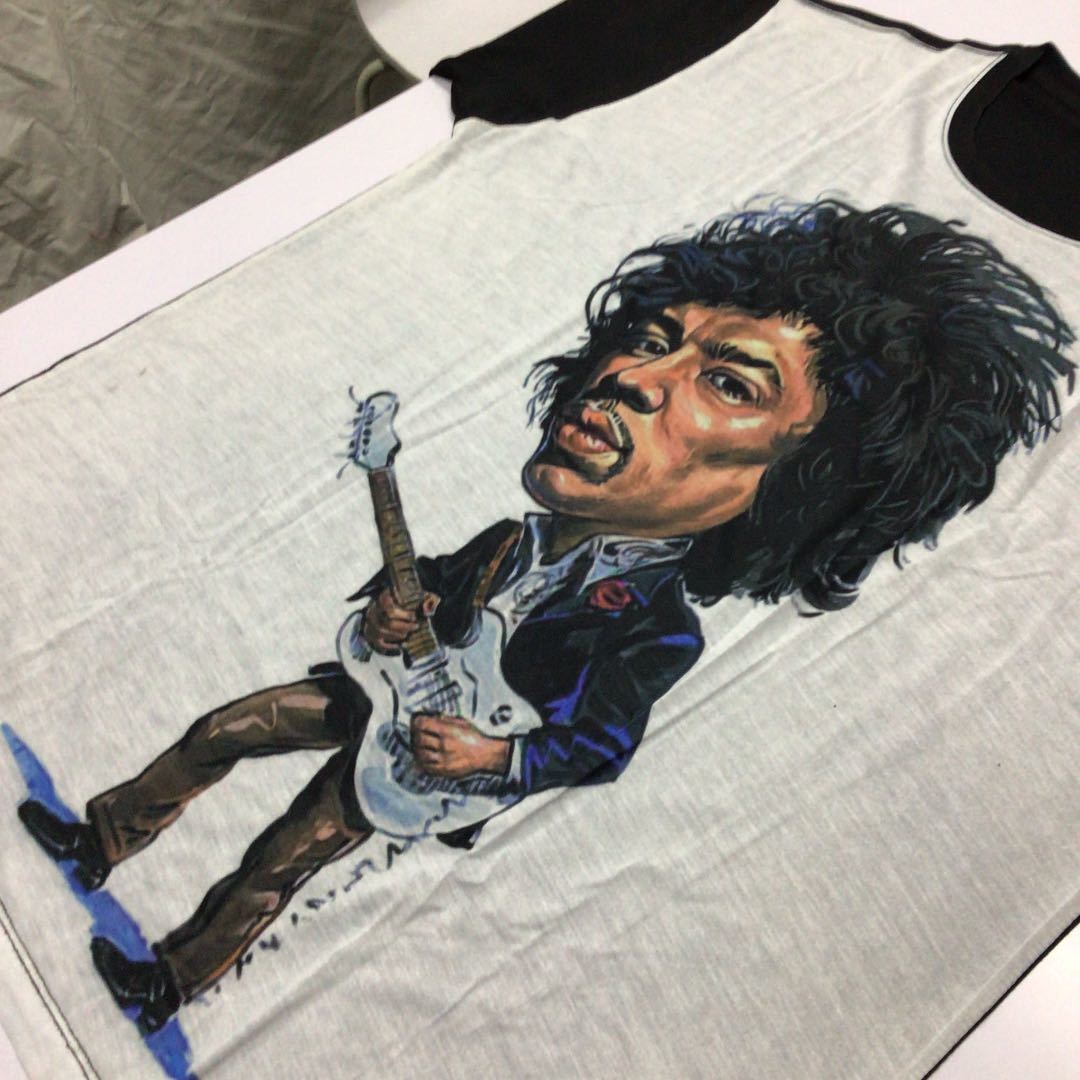 DBR6D. XXXL ビッグサイズイラストTシャツ Jimi Hendrix ジミ・ヘンドリックス　ジミヘン