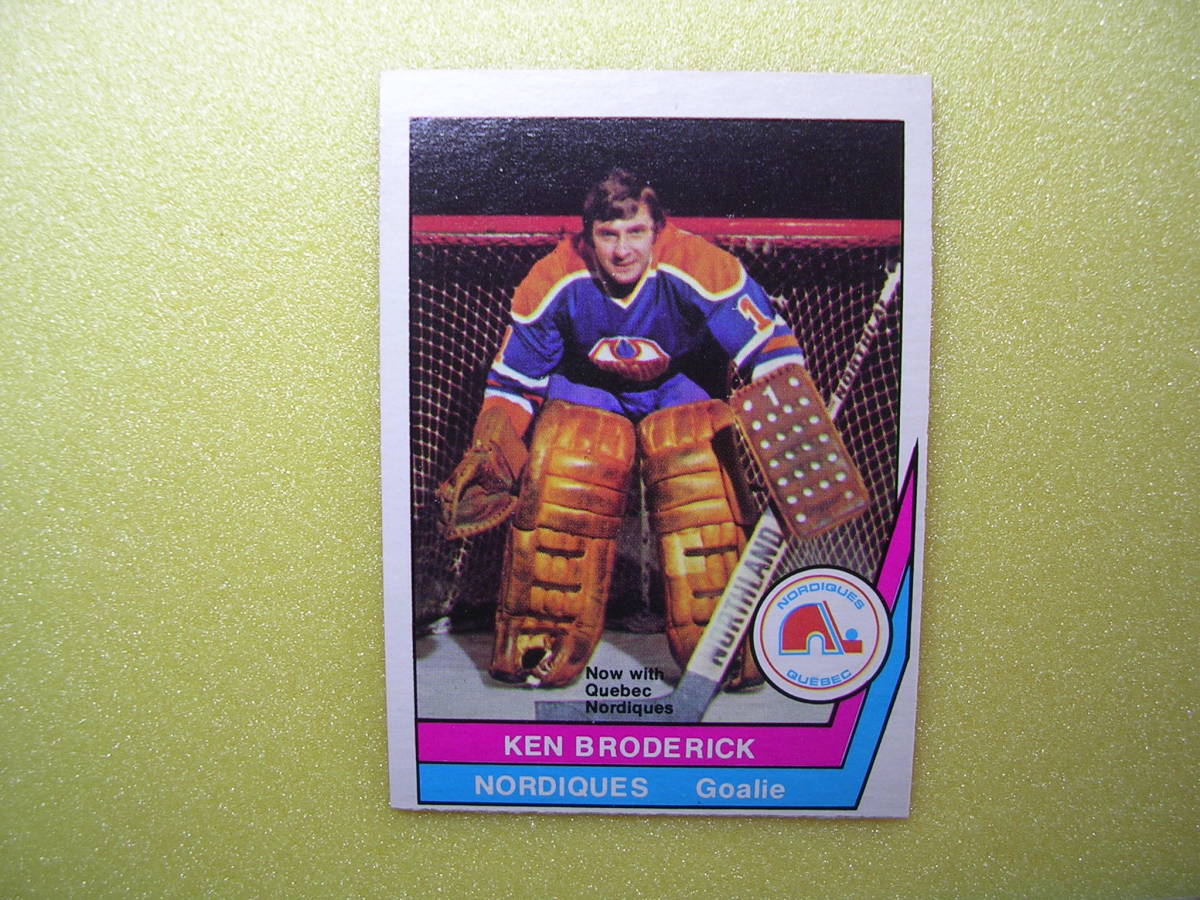 1977-78 O-Pee-Chee WHA #4 Ken Broderick_画像1