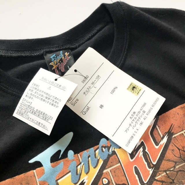 紙タグつき [新品未使用品] ファイナルファイト Final Fight Tシャツ メンズ L CAPCOM しまむら コラボ プリント 黒 完売品 希少_画像5