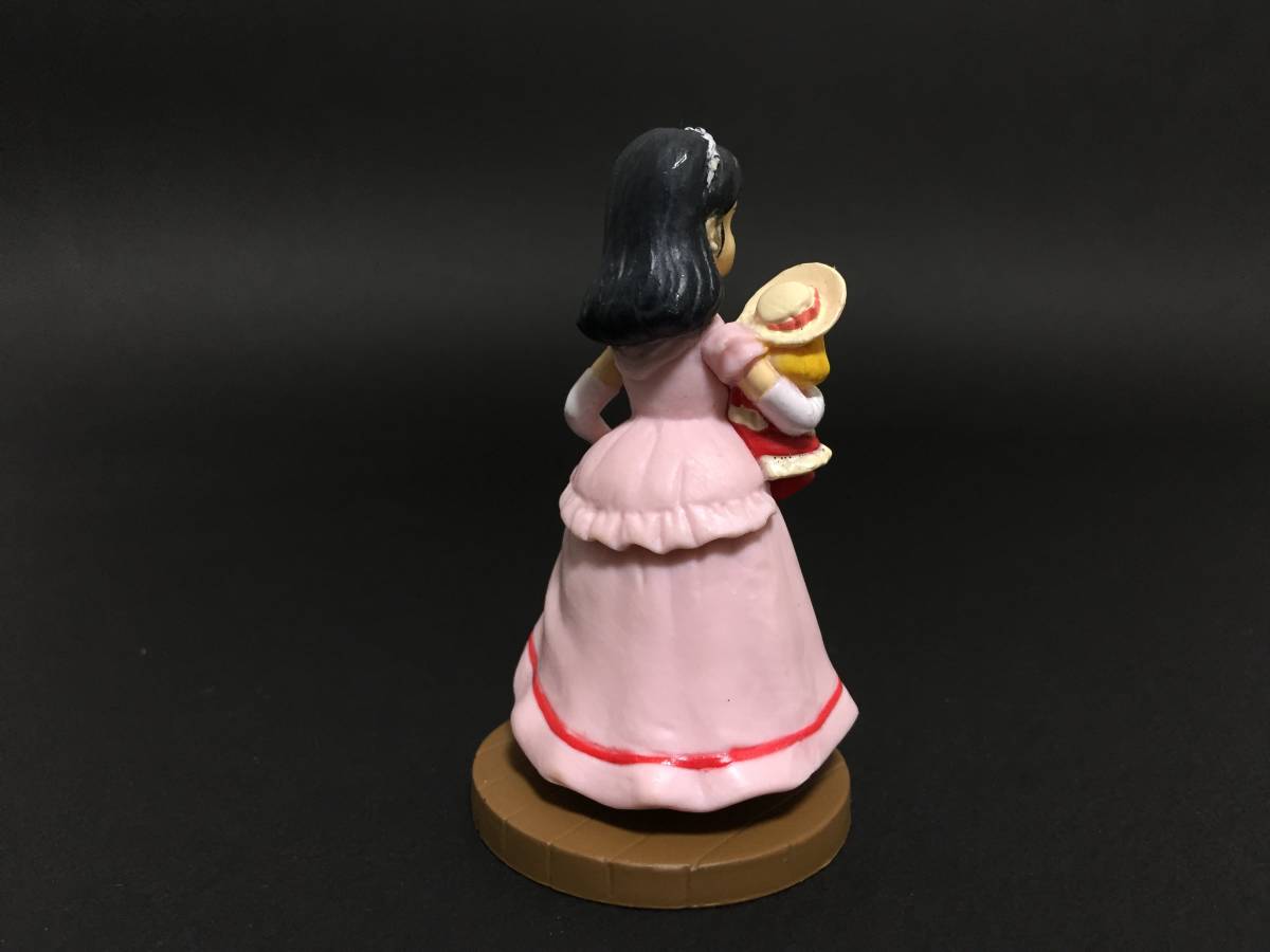 ヤフオク 世界名作劇場コレクション 小公女セーラ ミニフ ヤフオク 世界名作劇場コレクション 小公女セーラ ミニフ