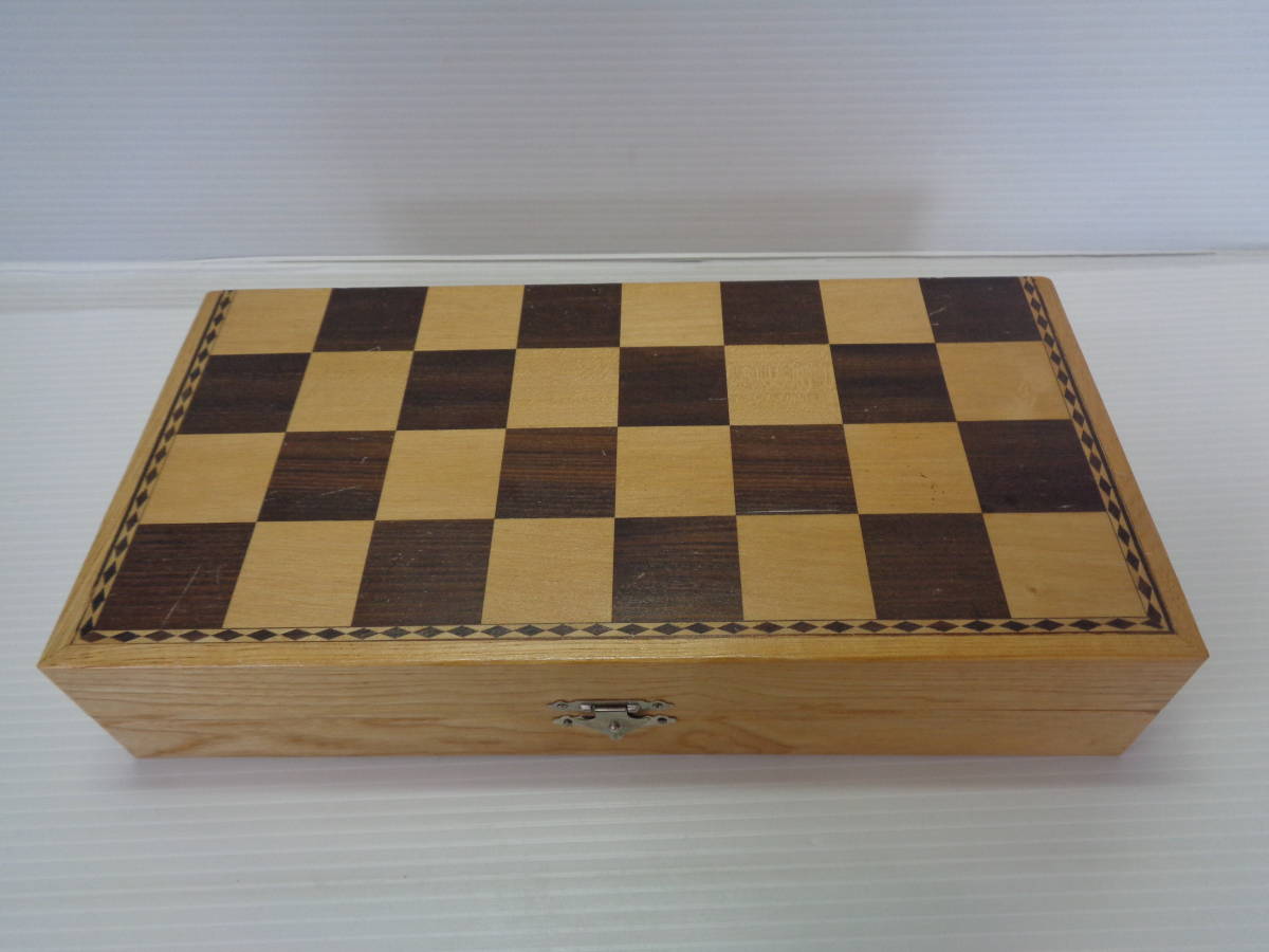 ヤフオク チェスセット 駒 折畳式ボード ボードゲーム テ ヤフオク チェスセット 駒 折畳式ボード ボードゲーム テ