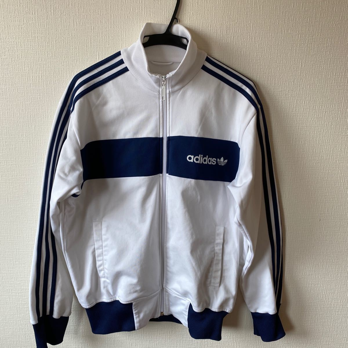 Paypayフリマ Adidas アディダス ジャージ lサイズ 白 ネイビー Paypayフリマ Adidas アディダス ジャージ lサイズ 白 ネイビー