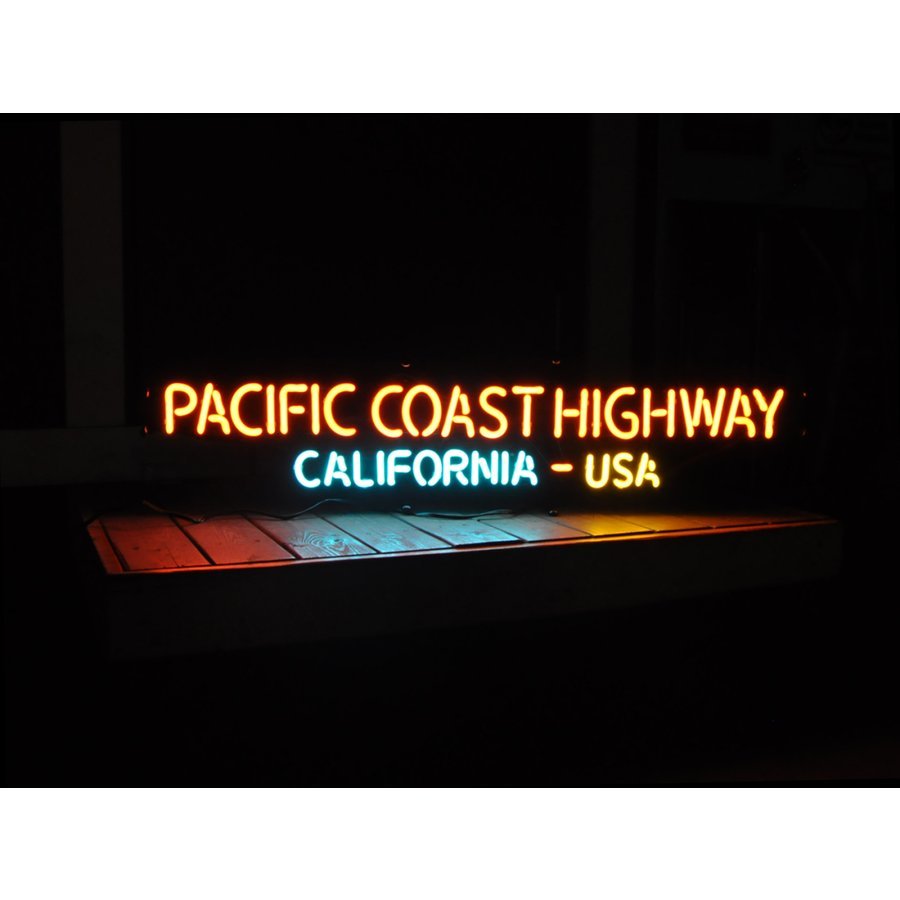  new goods PACIFIC COAST HIGHWAY California neon light NEON LIGHT America USA Setagaya base interior store lighting 