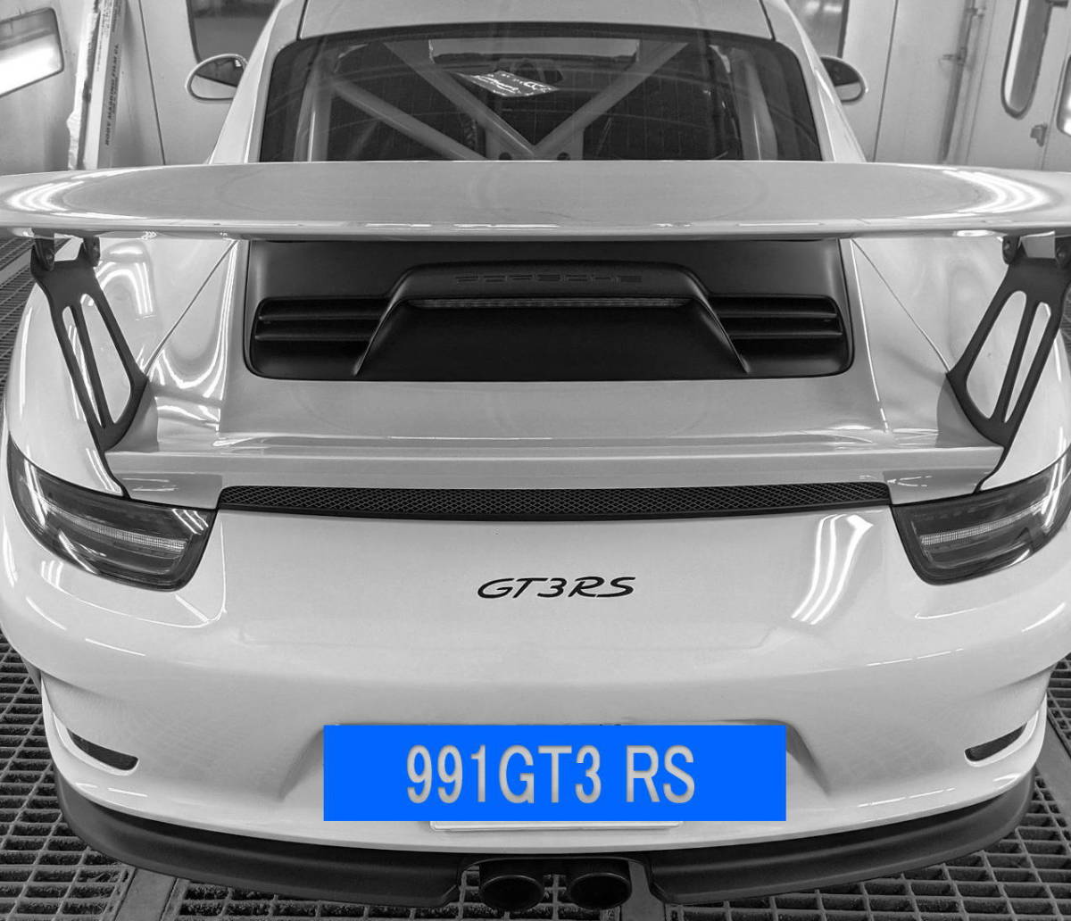 # Porsche 911/991 GT3 RS used rear bumper # genuine products number * 991 505 291 C0 #