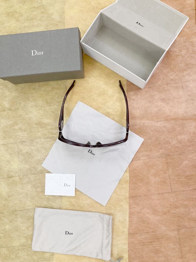  обычная цена 5 десять тысяч иен Dior / солнцезащитные очки / специальный с футляром / лиловый серия 
