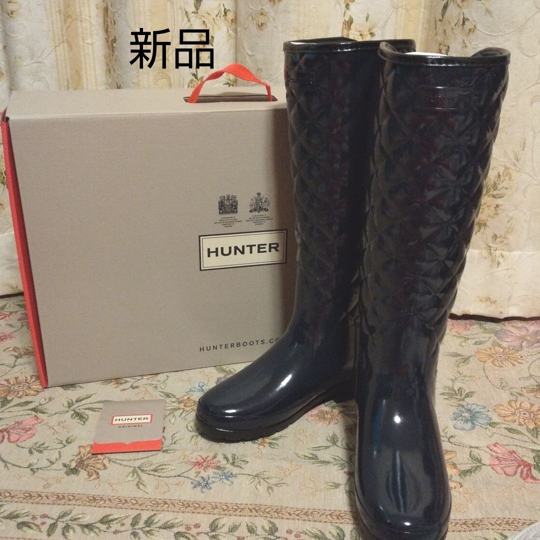 HUNTER ハンター レインブーツ キルティング グロス仕上げ 新品 箱付き
