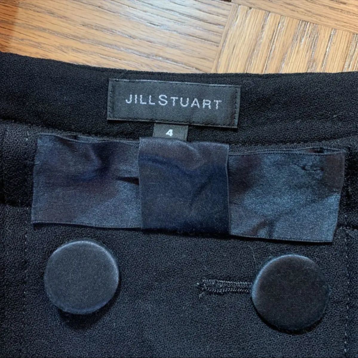 JILLSTUART 黒ミニスカート