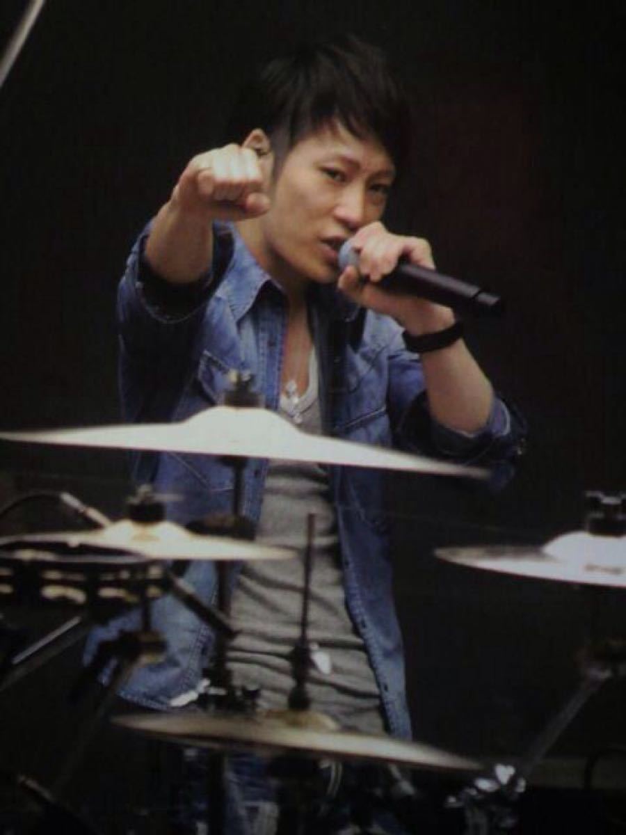 UVERworld TAKUYA∞ 着用 バックラッシュ デニムシャツ