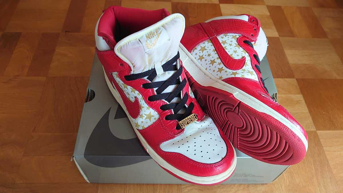 2003年モデル NIKE DUNK HIGH PRO SB SUPREME 307385-161 Red Stars