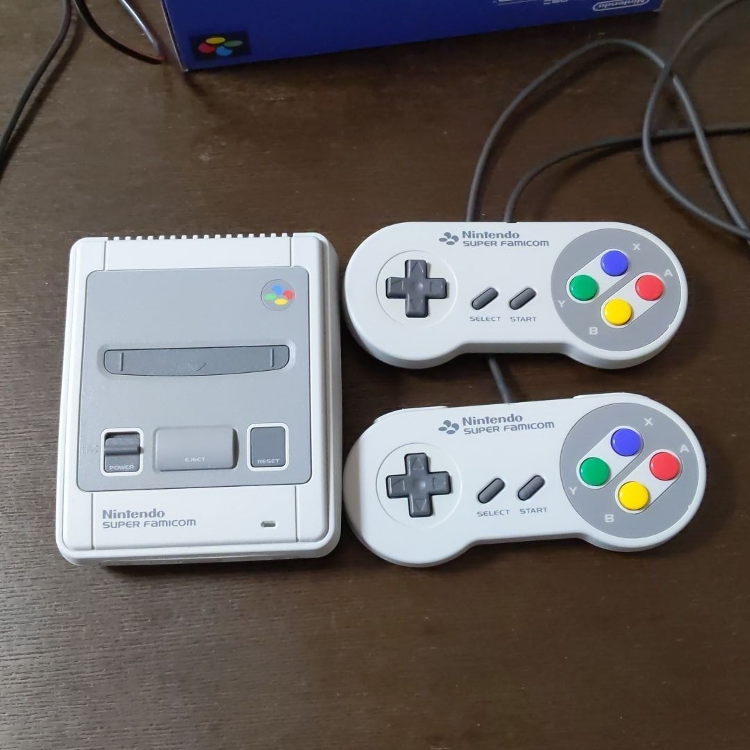 ニンテンドー　クラシックミニスーパーファミコン