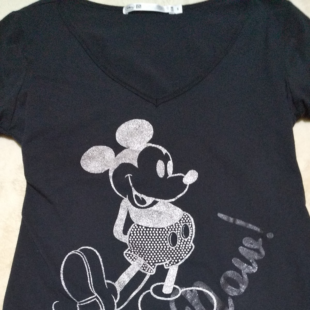 Paypayフリマ ユニクロ トップス コラボ Tシャツ レディース ディズニー 黒 ミッキー Paypayフリマ ユニクロ トップス コラボ Tシャツ レディース ディズニー 黒 ミッキー