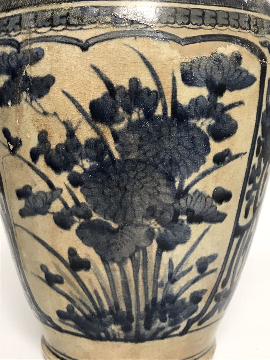 【最終処分】古伊万里　染付　窓絵　花文　四君子図　花瓶　壺　延宝17世紀後半　時代、本物保証　甘手、縁に共直しがあります　箱なし