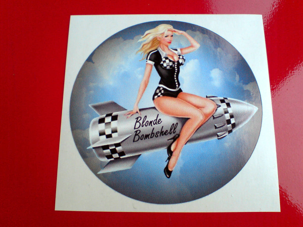 ◆海外 送料無料◆ BLONDE BOMBSHELL Model 金髪 美女 ガール 90mm / ステッカー シール_画像1