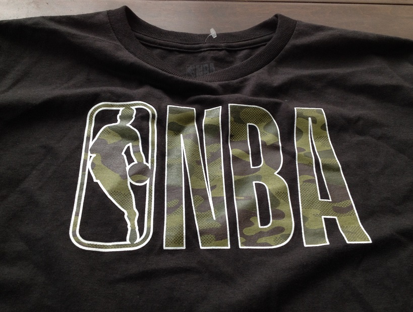 【既決USA】NBA BASKETBALL ★ バスケットボール@完売胸元【NBA】迷彩柄ロゴ入半袖Tシャツ【NBA Graphic Camo Logo T-Shirt】 黒@S_画像7
