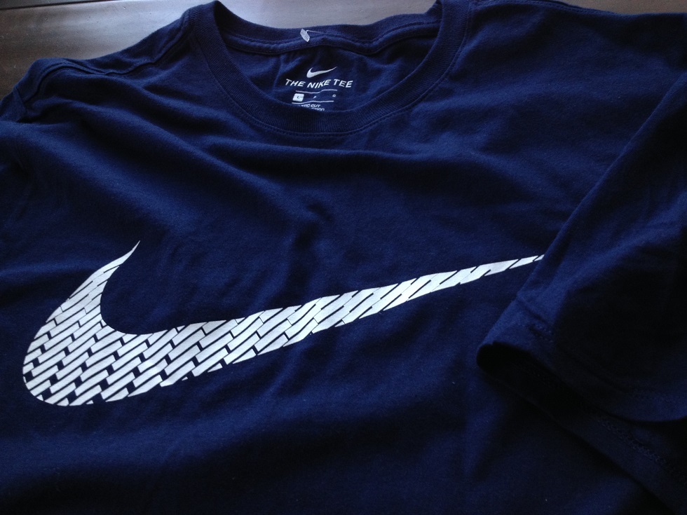 【既決USA】NIKE・ ナイキ@完売胸元【NIKE】ロゴ入半袖Tシャツ【Nike Men's Swoosh Logo Short T-Shirt】紺 x White @@M_画像10