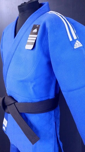 170cm 4号 adidas アディダス 柔道着 チャンピオン JU 170cm 4号 adidas アディダス 柔道着 チャンピオン JU