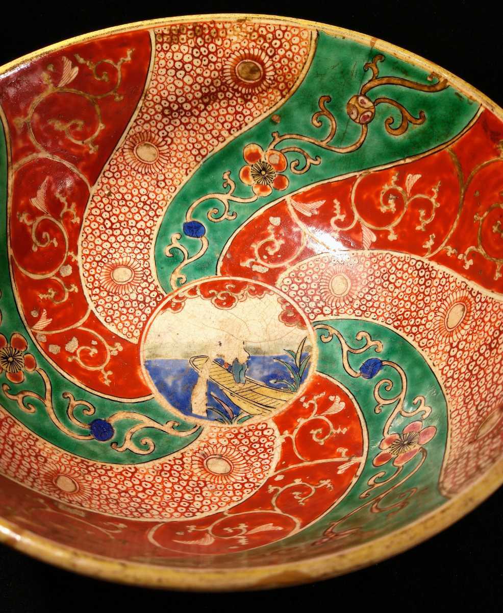 古い九谷 色絵 花唐草 捻り文 川渡し図 21cm 深鉢 箱付 a-46b1145_画像4