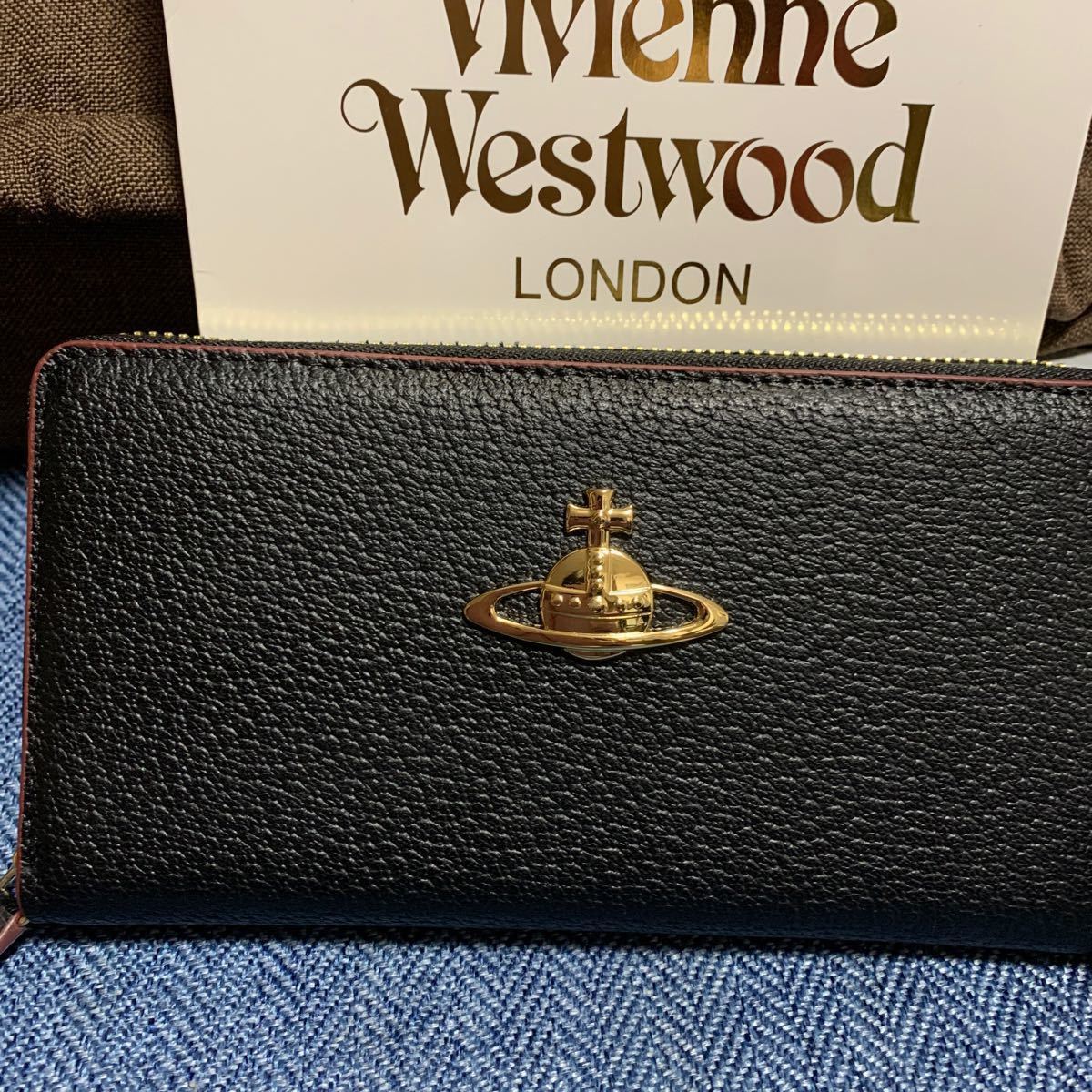 Vivienne Westwood ヴィヴィアンウエストウッド 長財布　ラウンドファスナー　55VV338 新品未使用　お値下げ