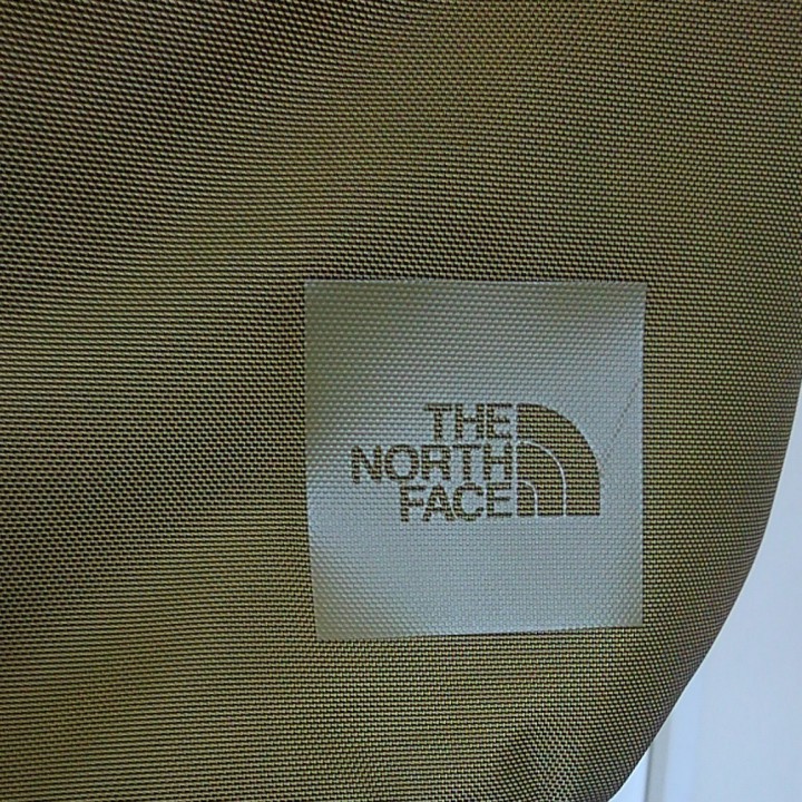 ザ・ノースフェイス  シャトルデイパック　Shuttle Daypack THE NORTH FACE PCバッグ