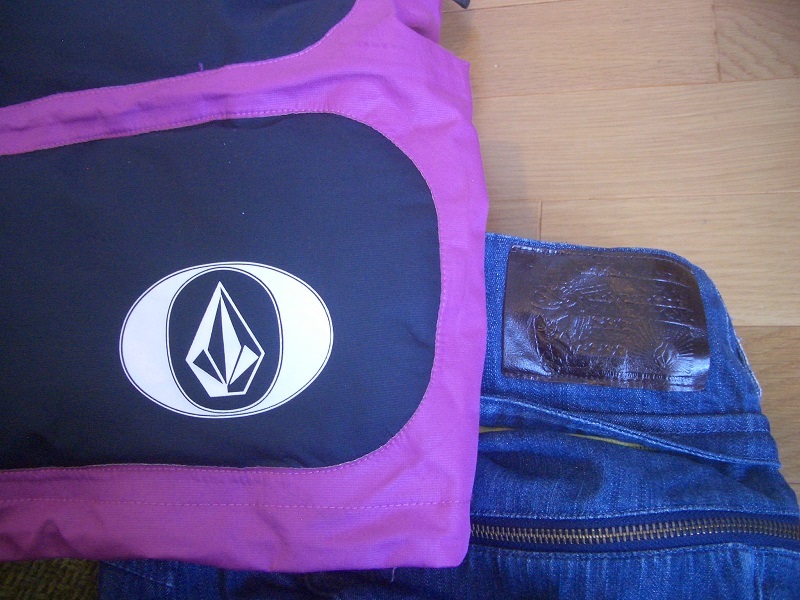 送料込 VOLCOM ボルコム 上下セット サイズL USED リアルデニム 送料込 VOLCOM ボルコム 上下セット サイズL USED リアルデニム